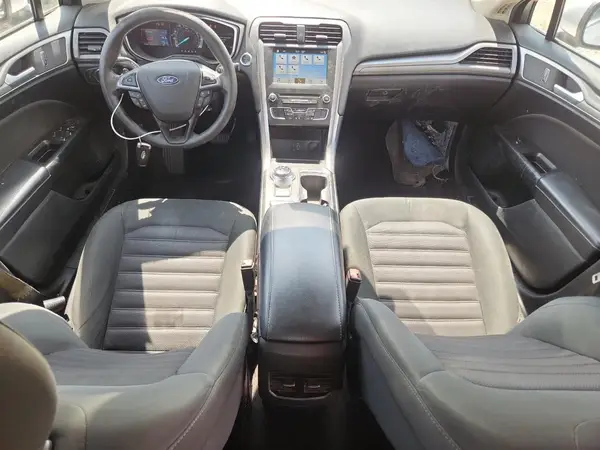 3FA6P0HD6HR327856 2017 FORD FUSION - Image 8