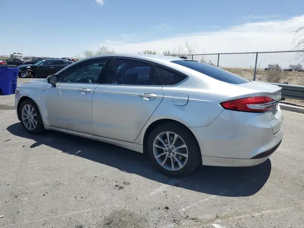 3FA6P0HD6HR368245 2017 FORD FUSION - Image 2