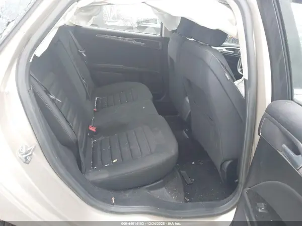 3FA6P0HD6HR371498 2017 FORD FUSION - Image 8