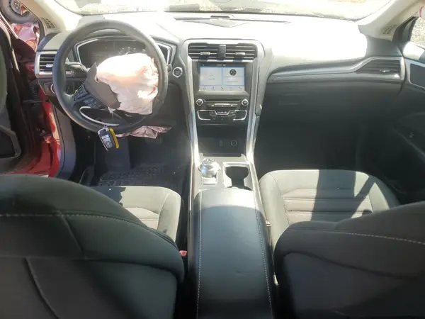 3FA6P0HD6HR371792 2017 FORD FUSION - Image 8