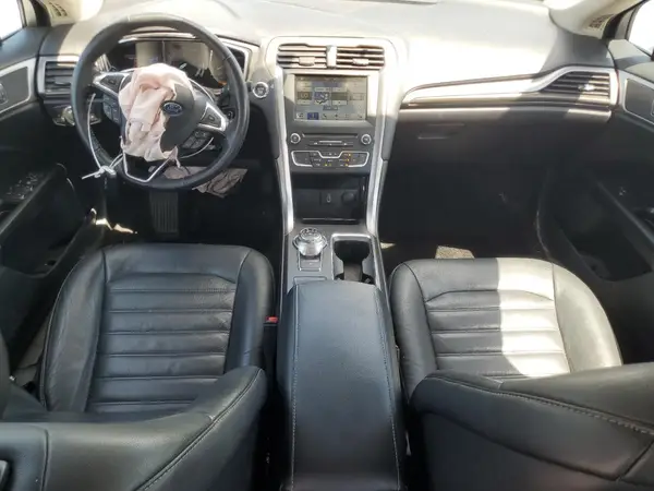 3FA6P0HD6HR401048 2017 FORD FUSION - Image 8