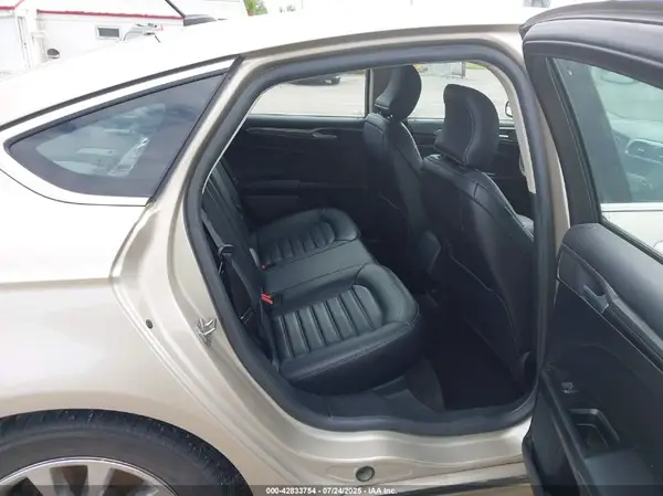 3FA6P0HD6HR403737 2017 FORD FUSION - Image 8