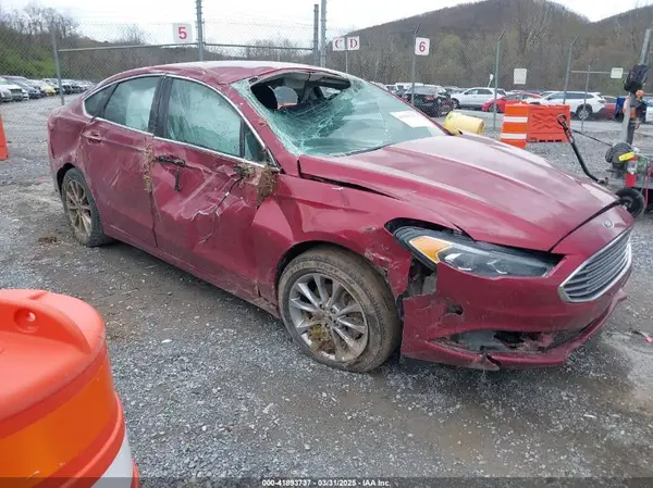 3FA6P0HD6HR405519 2017 FORD FUSION - Image 1