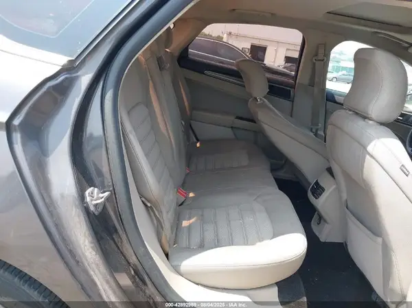 3FA6P0HD6HR410252 2017 FORD FUSION - Image 8