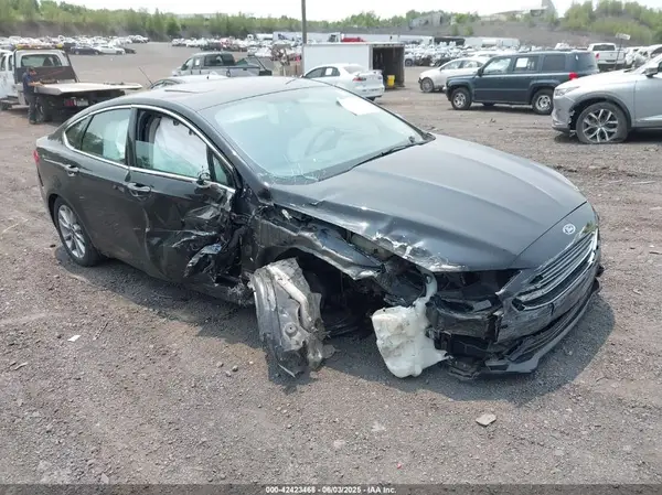 3FA6P0HD6HR414480 2017 FORD FUSION - Image 1