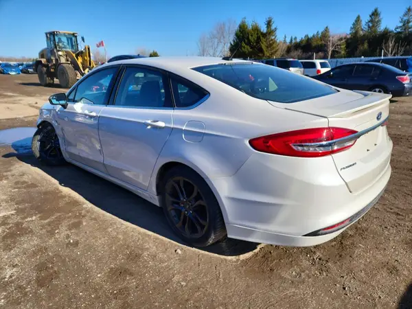 3FA6P0HD6JR130031 2018 FORD FUSION - Image 2