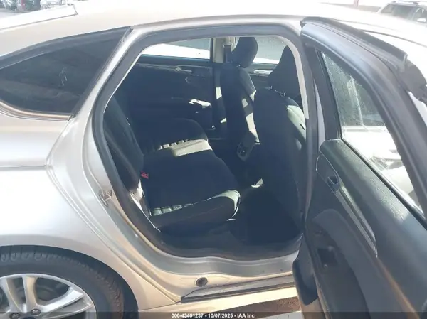 3FA6P0HD6JR134354 2018 FORD FUSION - Image 8