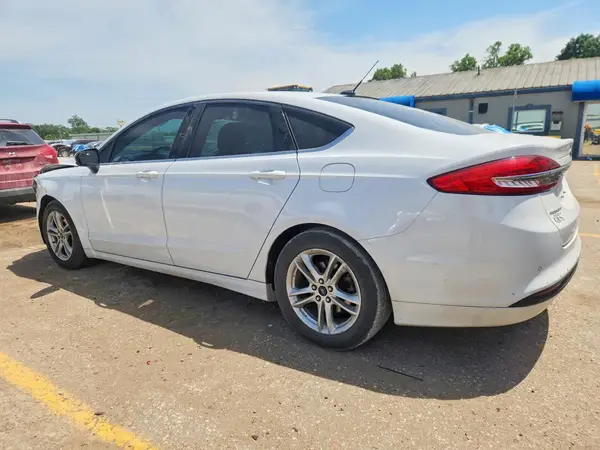3FA6P0HD6JR160467 2018 FORD FUSION - Image 2