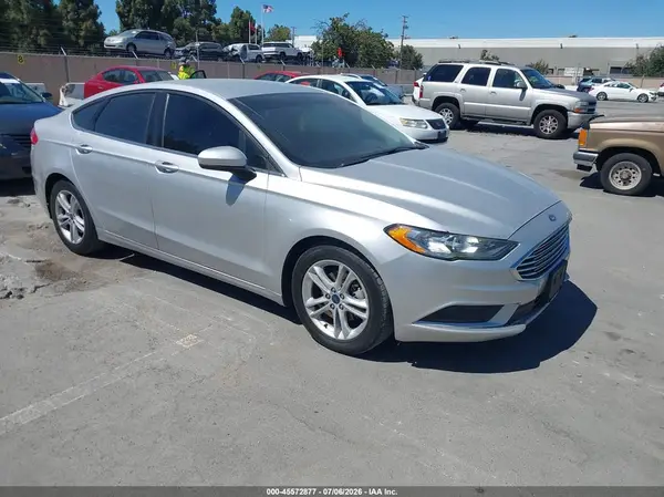 3FA6P0HD6JR168018 2018 FORD FUSION - Image 1