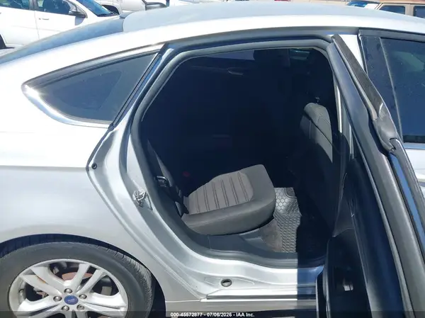 3FA6P0HD6JR168018 2018 FORD FUSION - Image 8