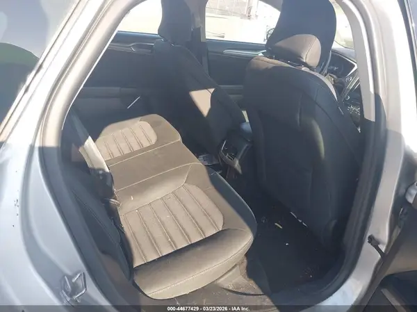 3FA6P0HD6JR178693 2018 FORD FUSION - Image 8
