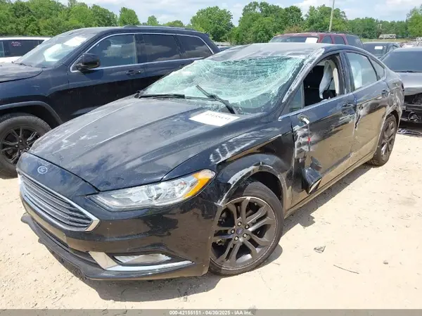 3FA6P0HD6JR183666 2018 FORD FUSION - Image 2