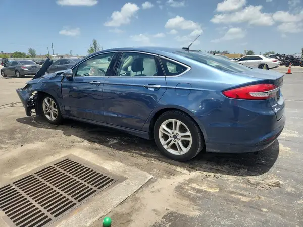 3FA6P0HD6JR200787 2018 FORD FUSION - Image 2