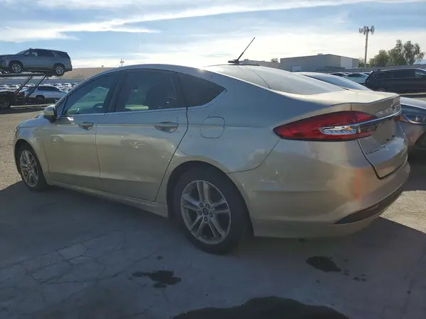 3FA6P0HD6JR204743 2018 FORD FUSION - Image 2