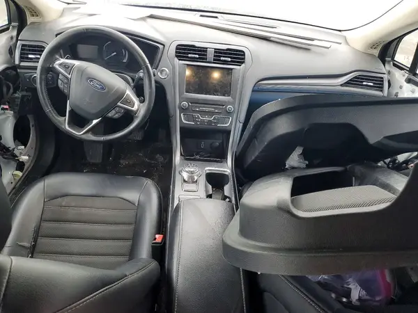3FA6P0HD6JR205052 2018 FORD FUSION - Image 8