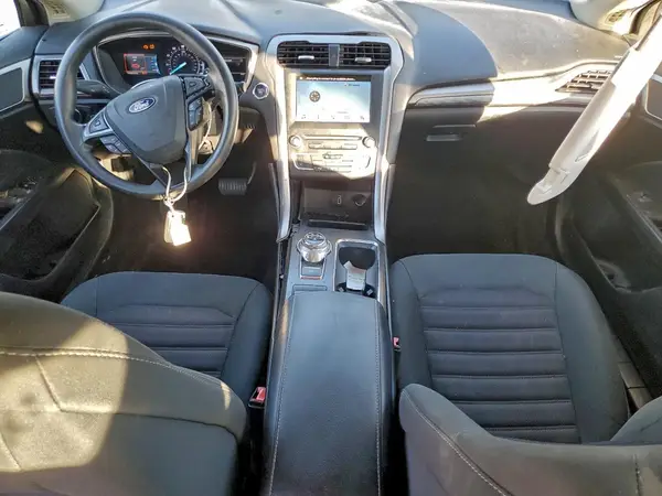 3FA6P0HD6JR213748 2018 FORD FUSION - Image 8