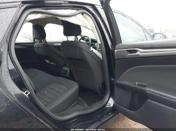 3FA6P0HD6JR229948 2018 FORD FUSION - Image 8
