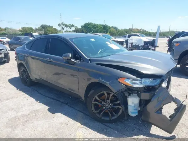 3FA6P0HD6JR255644 2018 FORD FUSION - Image 1