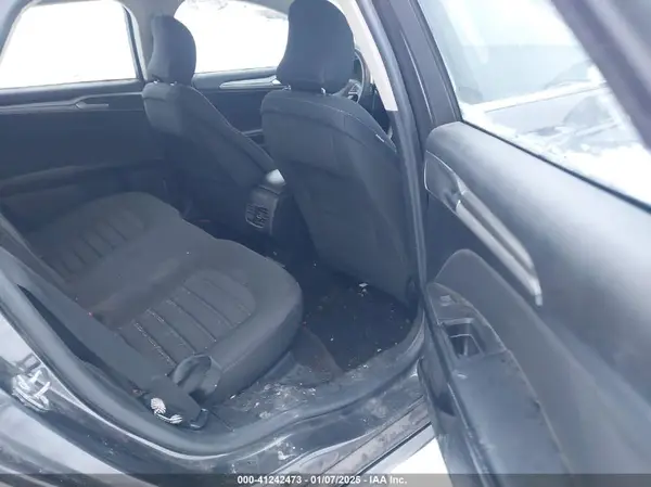 3FA6P0HD6JR256163 2018 FORD FUSION - Image 8