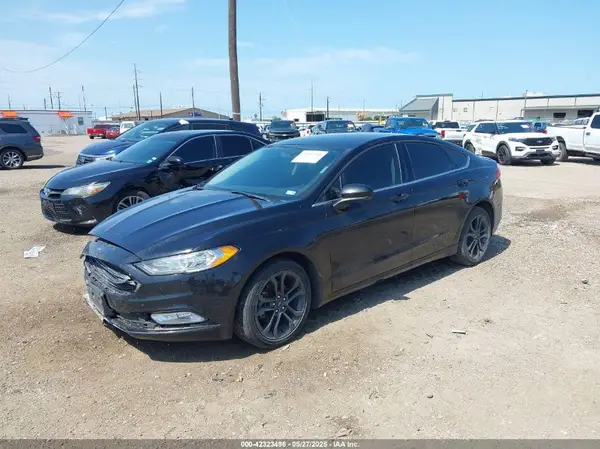 3FA6P0HD6JR256535 2018 FORD FUSION - Image 2
