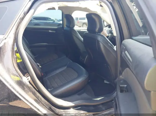 3FA6P0HD6JR256535 2018 FORD FUSION - Image 8