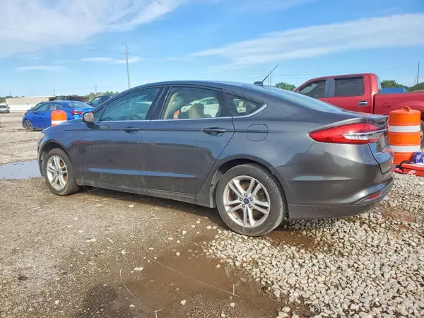 3FA6P0HD6JR262755 2018 FORD FUSION - Image 2