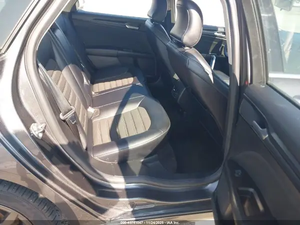 3FA6P0HD6JR276039 2018 FORD FUSION - Image 8