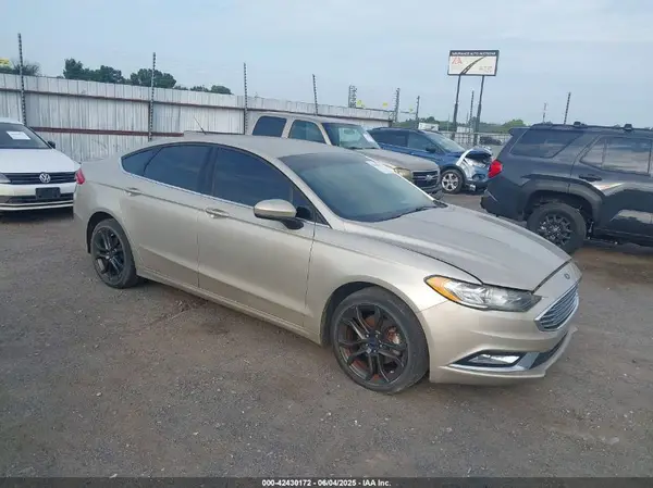 3FA6P0HD6JR279927 2018 FORD FUSION - Image 1