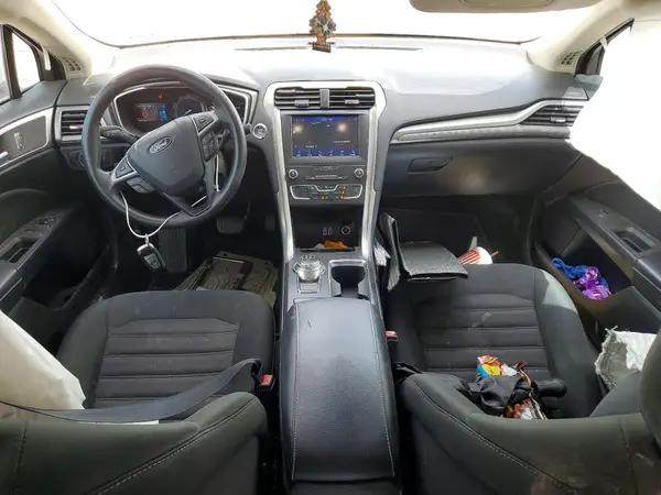 3FA6P0HD6KR103235 2019 FORD FUSION - Image 8