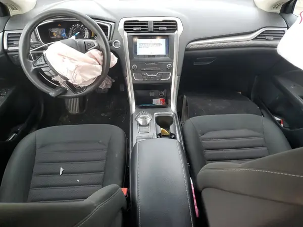 3FA6P0HD6KR112811 2019 FORD FUSION - Image 8