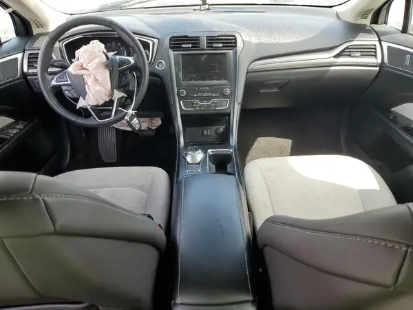 3FA6P0HD6KR115272 2019 FORD FUSION - Image 8