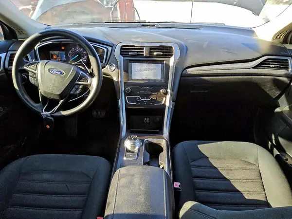 3FA6P0HD6KR148255 2019 FORD FUSION - Image 8