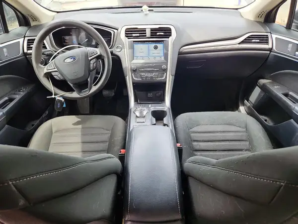 3FA6P0HD6KR160812 2019 FORD FUSION - Image 8
