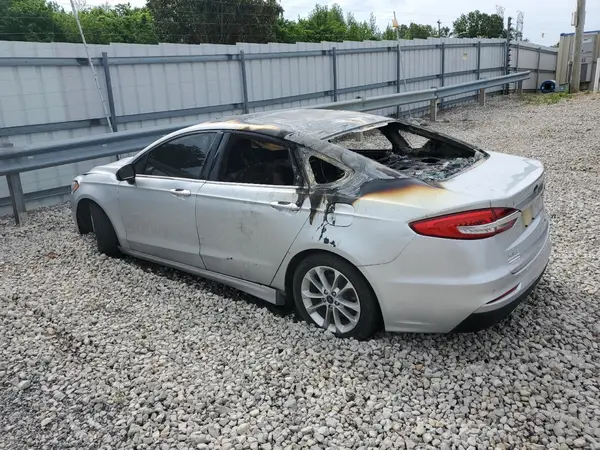3FA6P0HD6KR161281 2019 FORD FUSION - Image 2