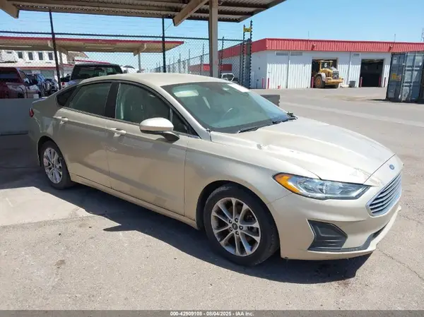 3FA6P0HD6KR185838 2019 FORD FUSION - Image 1