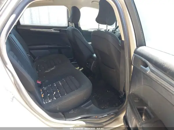 3FA6P0HD6KR185838 2019 FORD FUSION - Image 8