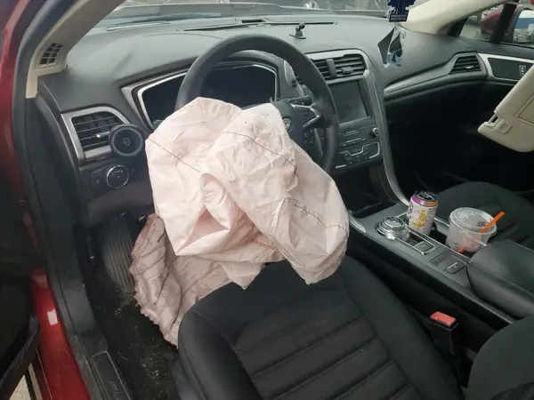 3FA6P0HD6KR193468 2019 FORD FUSION - Image 8