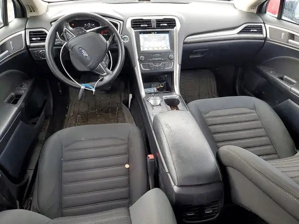 3FA6P0HD6KR195074 2019 FORD FUSION - Image 8