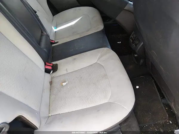 3FA6P0HD6KR198685 2019 FORD FUSION - Image 8