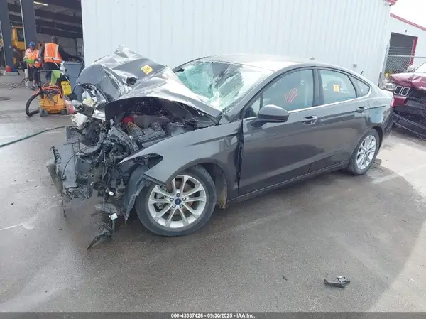 3FA6P0HD6KR199318 2019 FORD FUSION - Image 2