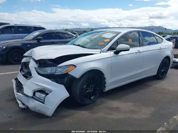 3FA6P0HD6KR201312 2019 FORD FUSION - Image 2
