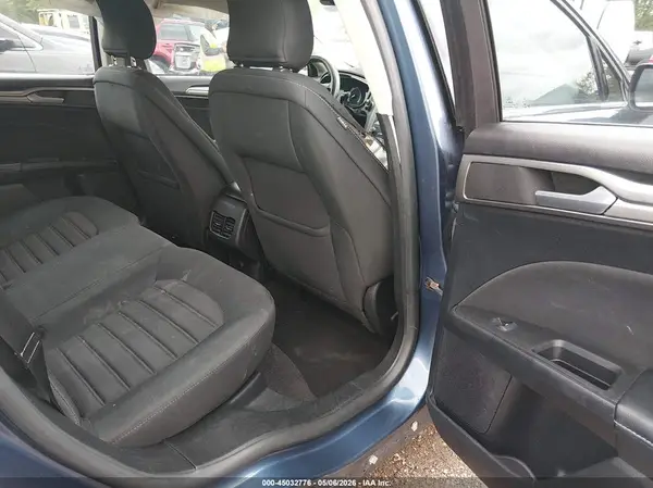 3FA6P0HD6KR203884 2019 FORD FUSION - Image 8