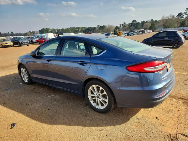 3FA6P0HD6KR231703 2019 FORD FUSION - Image 2