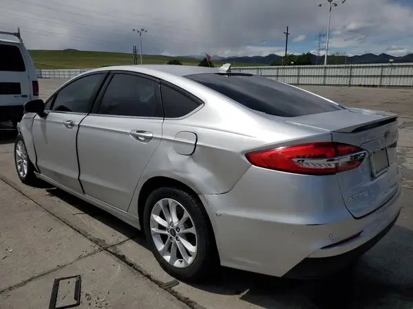 3FA6P0HD6KR232060 2019 FORD FUSION - Image 2