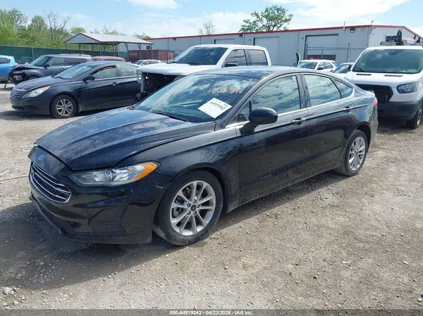 3FA6P0HD6KR239638 2019 FORD FUSION - Image 2