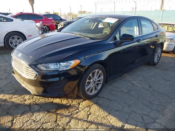 3FA6P0HD6KR243026 2019 FORD FUSION - Image 2