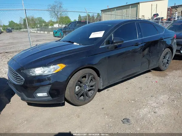 3FA6P0HD6KR245732 2019 FORD FUSION - Image 2