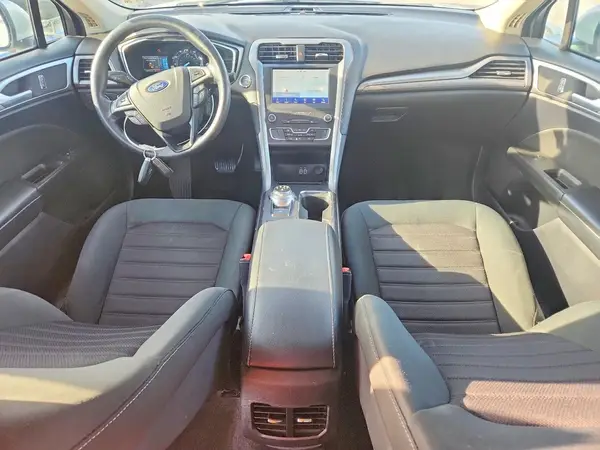 3FA6P0HD6KR246640 2019 FORD FUSION - Image 8