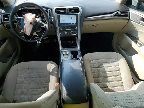 3FA6P0HD6KR247917 2019 FORD FUSION - Image 8