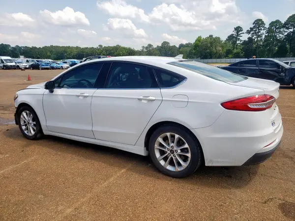3FA6P0HD6KR249781 2019 FORD FUSION - Image 2